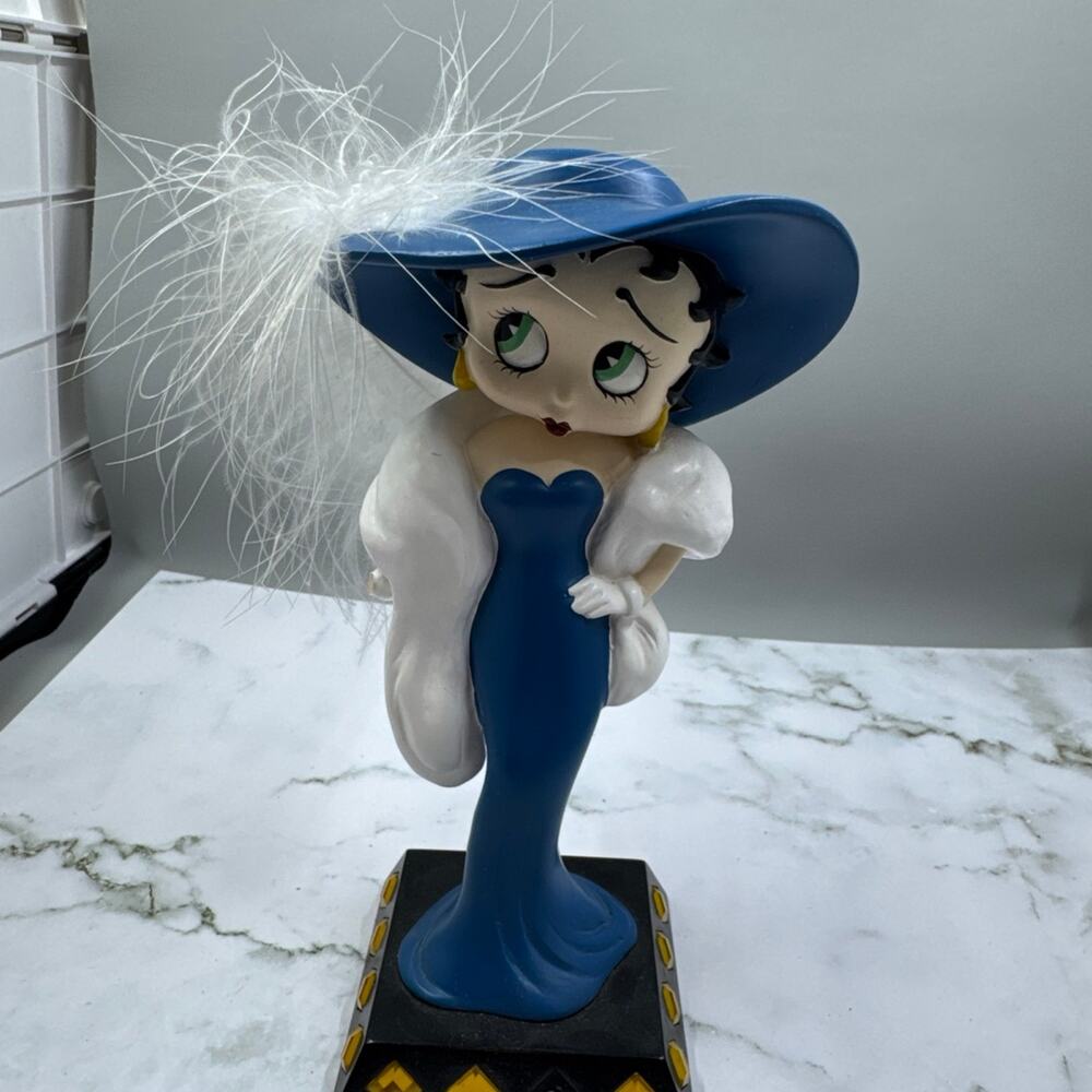Betty Boop Glamour Girl Figurine